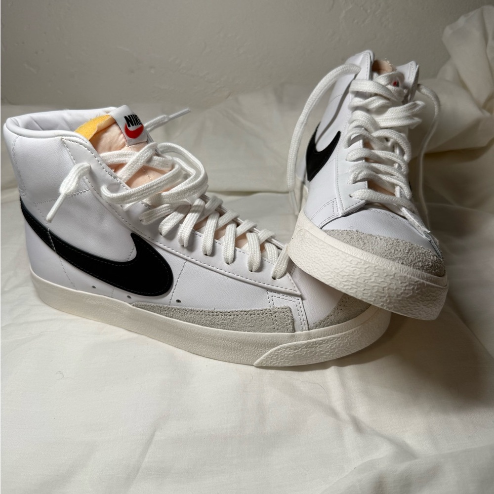 Nike blazer mid 77 White with Black Swoosh and Cream Accents women size 10
